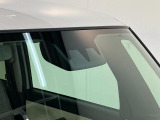 品質へのこだわり!フロアマットやシートなど車内をキレイに清掃し、ニオイや汚れなどを徹底的にクリーニングしてもらっております。室内はピカピカです☆