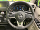 【ステアリングスイッチ】運転中、前方から目線をそらすことなく、オーディオ等の操作が可能な便利機能!安心&快適なドライブを演出してくれます♪