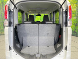 普段のお買い物や通勤、送迎等に十分な荷室スペースを確保しております。セカンドシートを倒すと、大きな荷物の積載も可能です♪