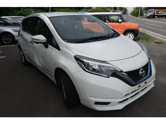 ノート  1.2 e-POWER B