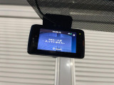 【ドライブレコーダー】安心・安全なカーライフに必須のドライブレコーダーを装備!走行中はもちろん、あおり運転や事故に遭遇した際の状況も映像で記録し、万一のリスクに備えます。