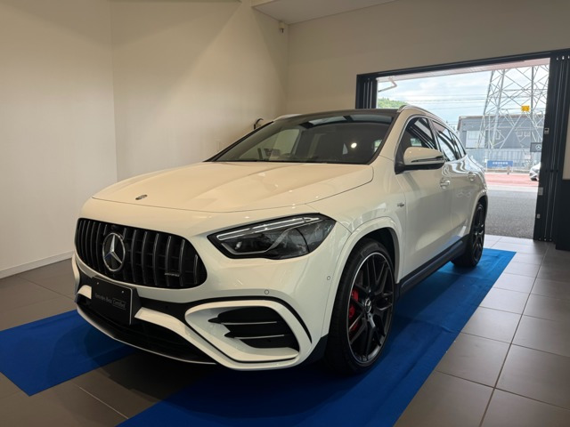GLAクラスAMG GLA45 S 4マチックプラス 4WD