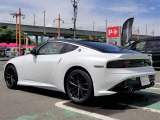 【無料で1年保証付き】1年間の期間内であれば走行距離は無制限。全国の日産ディーラーで対応可能です。安心してお乗りください。