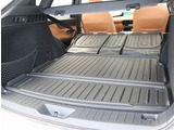 弊社でお車をご購入頂いたお客様は、一部車種を除いて【オイル交換永久無料】となっております。※詳細はスタッフまでお問合せ下さい。