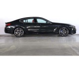 新車BMW&MINI&モトラッドショールーム併設しております。ネスプレッソカフェ、キッズスペースもあり、ごゆっくりとお車をご覧いただけます!