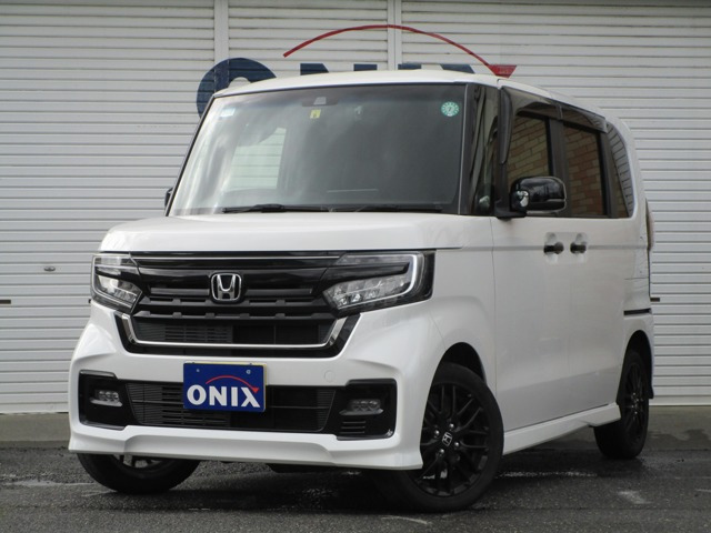 N-BOXカスタム L ターボ スタイルプラス ブラック 4WD 