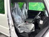 もちろん車内はキレイです♪よりクリーンな状態をキープしたいお客様には『ナノゾーンコート』がおすすめ!新型コロナウイルス対策や、除菌・消臭に効果を発揮し多くの方にご好評いただいております。