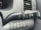 【オートライト(AUTO)】外の明るさをシステムが感知して、自動でヘッドライトが点灯します!ヘッドライトをつけ忘れを防ぐ便利機能です。