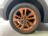 20555R17タイヤにCopperStyle用アルミホイールを装着しております。