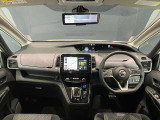 セレナ 1.2 e-POWER ハイウェイスター V 