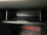 全車、法令12ヶ月点検相当の点検を実施してからのお渡しになります。安心してお乗りいただけます。