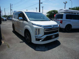 デリカD:5 アーバンギア 2.2 P エディション 4WD 