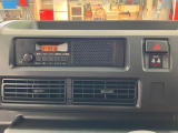 AM/FMラジオが付いています