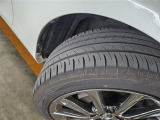 みなさまのお車選びのお手伝いをさせてください!スタッフ一同心よりご来店、お問い合わせをお待ちしております!