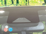【トヨタセーフティセンス】走行中に前方の車両等を認識し、衝突しそうな時は警報とブレーキで衝突回避と被害軽減をアシスト。より安全にドライブをお楽しみいただけます。