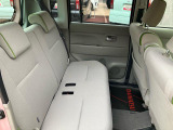 車両状態証明書修復歴の有無も一目瞭然。機能や内装・外装、走行距離、修復歴の有無をチェックし、クルマの状態を10段階にした車両状態証明書。数字や記号を使ってわかりやすく表示しています。