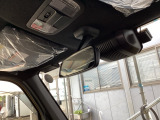 Hondaセンシング搭載!ミリ波レーダーと単眼カメラで、クルマの前方の状況を認識。ブレーキやステアリングの制御技術と協調し、安心・快適な運転や事故回避を支援する先進のシステムです!