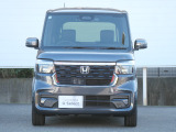ホンダUセレクト-プレミアム-の商品になります。品質に自信があるので走行距離無制限の2年間無料保証が付いています。もしもドライブ先でトラブルがあっても、全国のHonda Carsで対応するので安心です