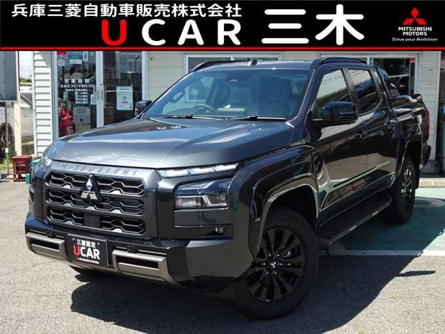 トライトン 2.4 GSR ディーゼル 4WD 