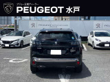 クリアーテールレンズが停車中の静けさを演出?
