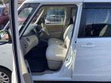 お車の状態は内外装共にとても綺麗な状態を保っておりますので私共でも自信を持ってお薦め出来る1台です!!