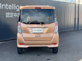 リヤビューも独特のデザインが映えます♪