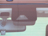 衝突被害軽減ブレーキを搭載したサポカーです。トヨタ専用診断機器で、安全運転支援装置のシステムを綿密に点検してあります。