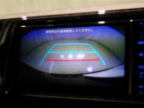 バックモニターも装備しております。バックギアに入れるとナビ画面に車の後方が映し出されます。これで後方確認も安心!