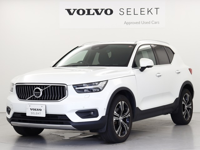 XC40 B4 AWD インスクリプション 4WD 