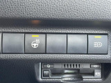 【ステアリングヒーター】冬場の寒い日に手がかじかんで運転が危険にさらされることもこれがあれば安心です。ハンドルがじわっと暖かくなります。