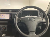 ハンドルは軽やかに回り、気持ちよく運転が出来ます♪