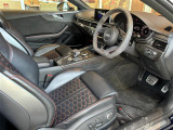 RS5 2.9 4WD 本革シート