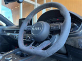 RS5 2.9 4WD 本革シート