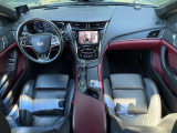 CTS プレミアム 4WD 本革シート