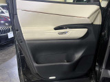 株式会社CARINC 本社 〒284-0016 千葉県四街道市もねの里5-22-2 TEL 0120-877-778