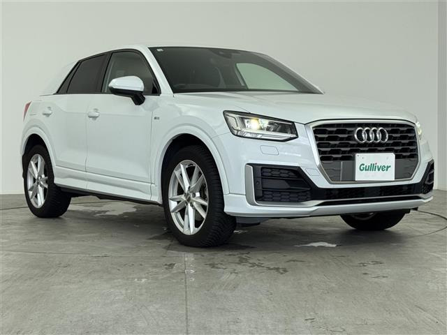 Q2 30 TFSI スポーツ 修復歴無し