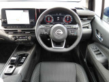 操作しやすい運転席で快適ドライブ。