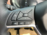 運転中でも手を離さずにオーディオの操作ができる『ステアリングスイッチ』機能があります!