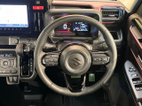 【純正革巻きステアリング】上質な革を使用することで、手にしっかり馴染みとても運転しやすいハンドルです♪