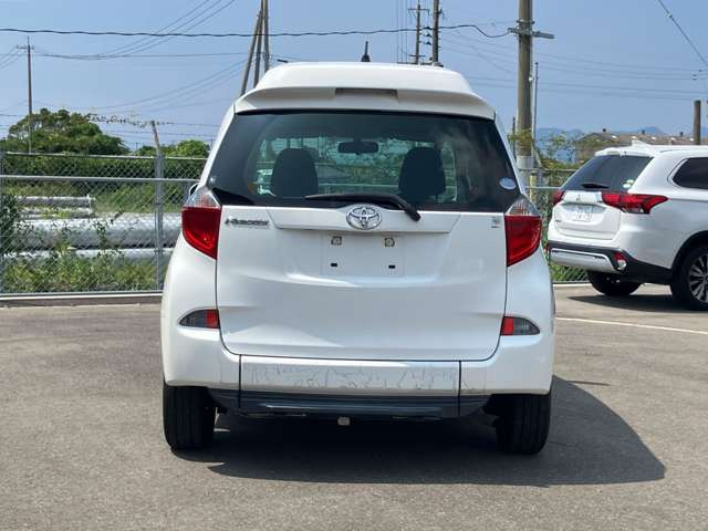 トヨタ ラクティス 1.3 X ウェルキャブ 車いす仕様車スロープタイプ