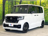 大好評のボディコーティング「弾スプラッシュコート」もご納車までに施工可能。通常のガラスコートと異なる、耐久年数6年の無機質ガラスコーティングが、ボディをキレイな状態に保ってくれます。
