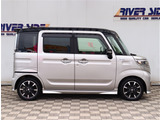 神奈川でお車を探すなら リバーサイド 。