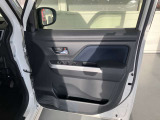 北海道から沖縄まで、全国陸送も承っております。遠方納車の手続きや費用等、スタッフまでお気軽にお問合せください。おクルマを貴方のご自宅へお持ちいたします。