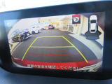 バックカメラで後方視界確保!