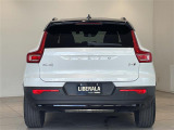 XC40 B4 AWD Rデザイン 4WD 4WD サンルーフ