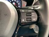 クルーズコントロールを装備しています。高速道路などで一定の速度で走ってくれるので運転が楽ですよ!速度を設定できますので、スピードの出しすぎにも注意できます。