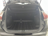 【トランク】積み込みやすくて、たっぷり積める荷室です。シートアレンジできるものは、乗車人数と荷物の量や大きさによってシートを動かすことができるので、より快適なドライブが可能です!