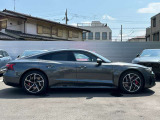 e-tron GT クワトロ 4WD 