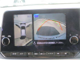アラウンドビューモニター!空から見下ろしているかのような映像を映し出します。駐車時には安心ですよね♪