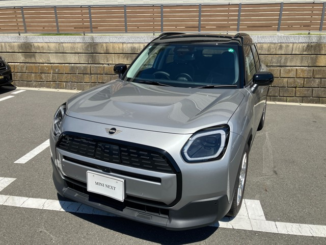 BMW MINI ミニカントリーマン 